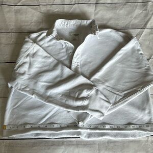 Abercrombie Soft Collection white cropped collared sweatshirt